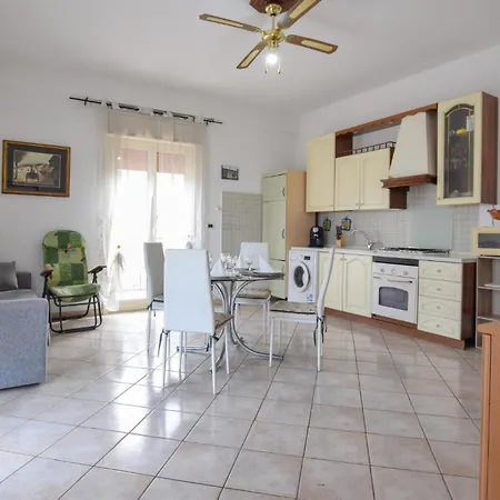 2 Bedroom Awesome In * Capaci